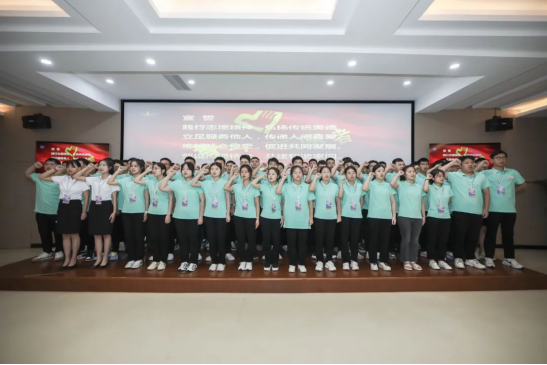 2022.7.26川桥新未来 建功新时代——四川路桥桥梁公司组织召开2022年度新员工领导见面会555.png